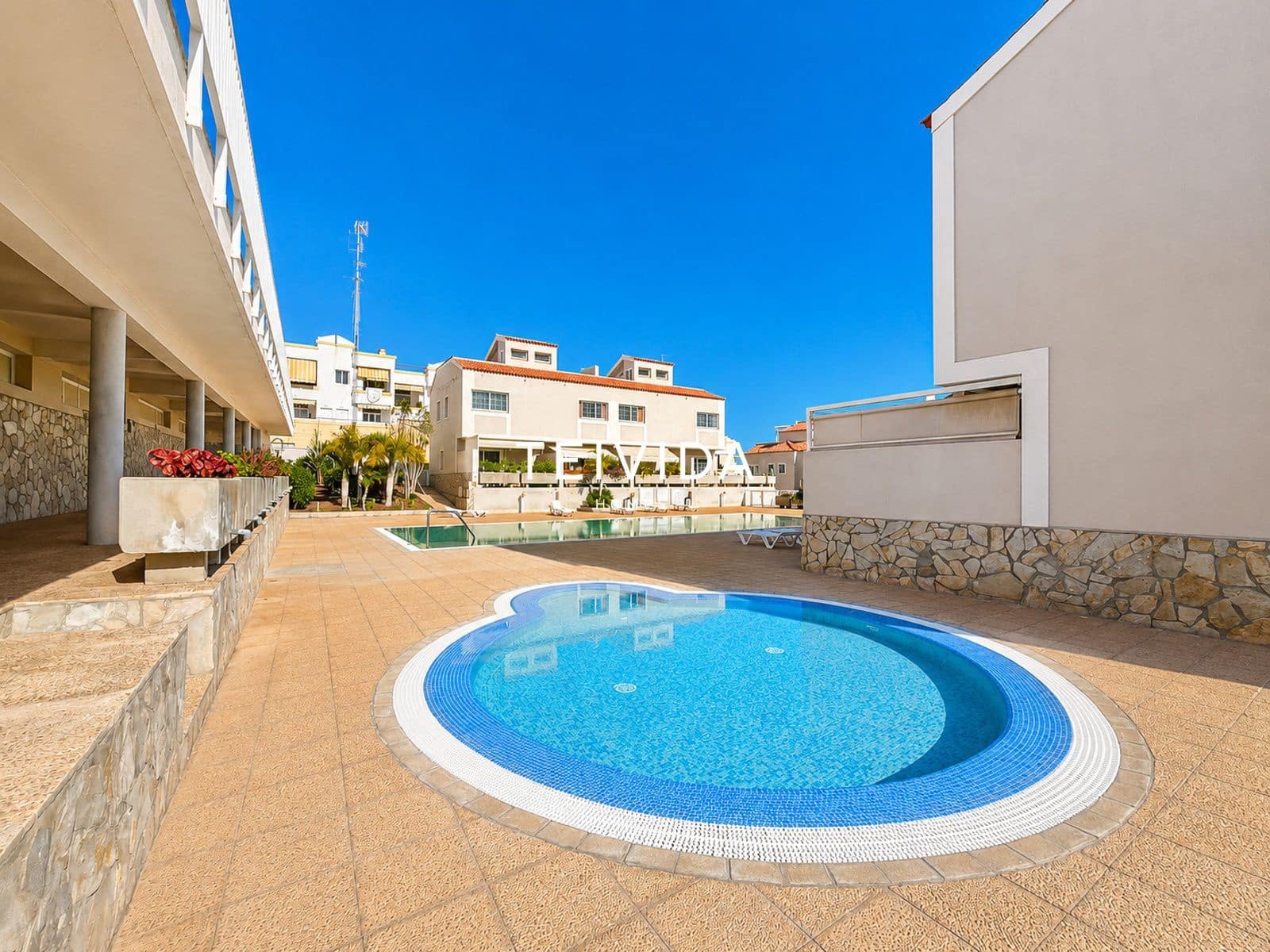 2 Zimmer Haus zu verkaufen in Callao Salvaje mit Pool Garage - 375.000 € (Ref: 9898584)