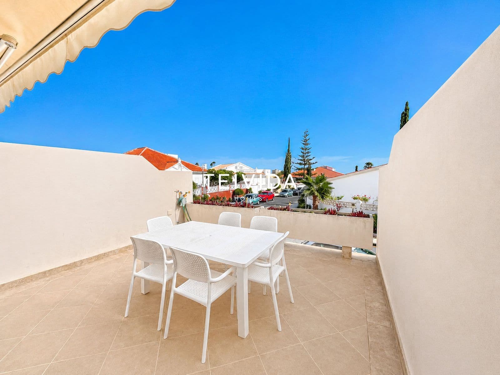 2 Zimmer Haus zu verkaufen in Callao Salvaje mit Pool Garage - 375.000 € (Ref: 9898584)