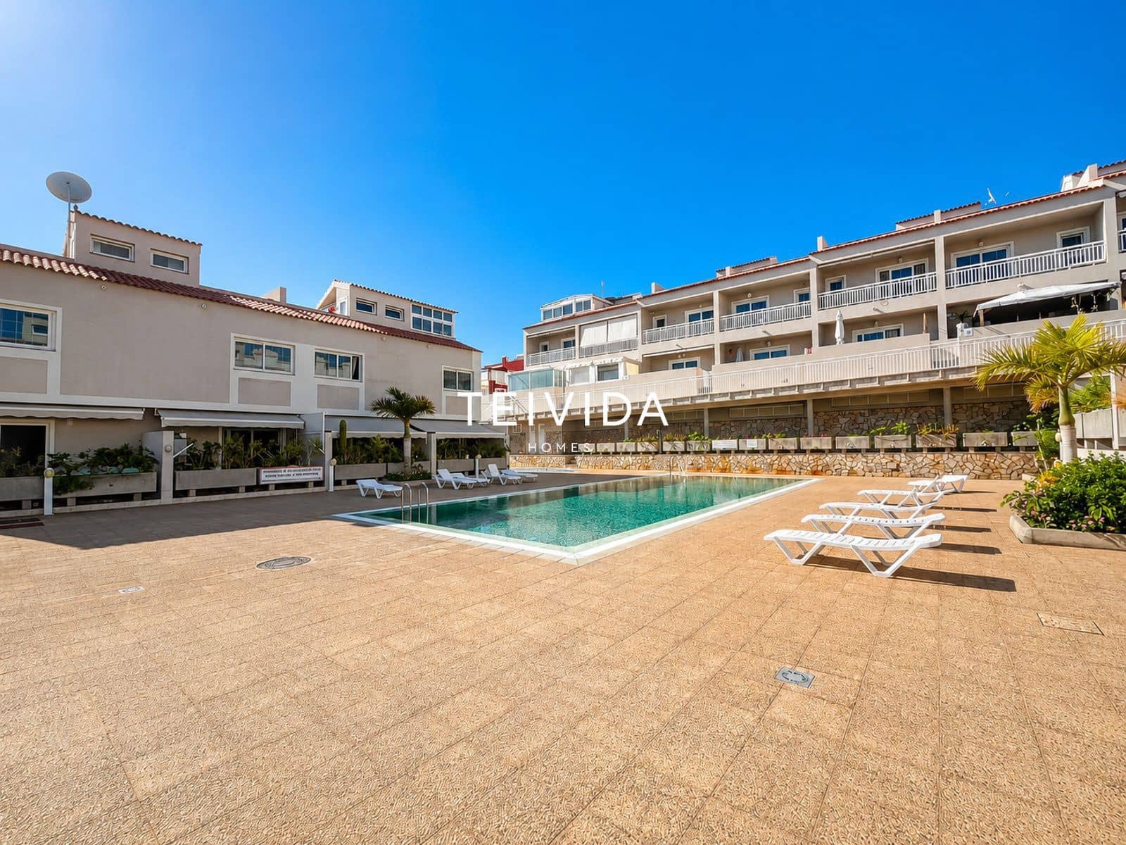 2 Zimmer Haus zu verkaufen in Callao Salvaje mit Pool Garage - 375.000 € (Ref: 9898584)