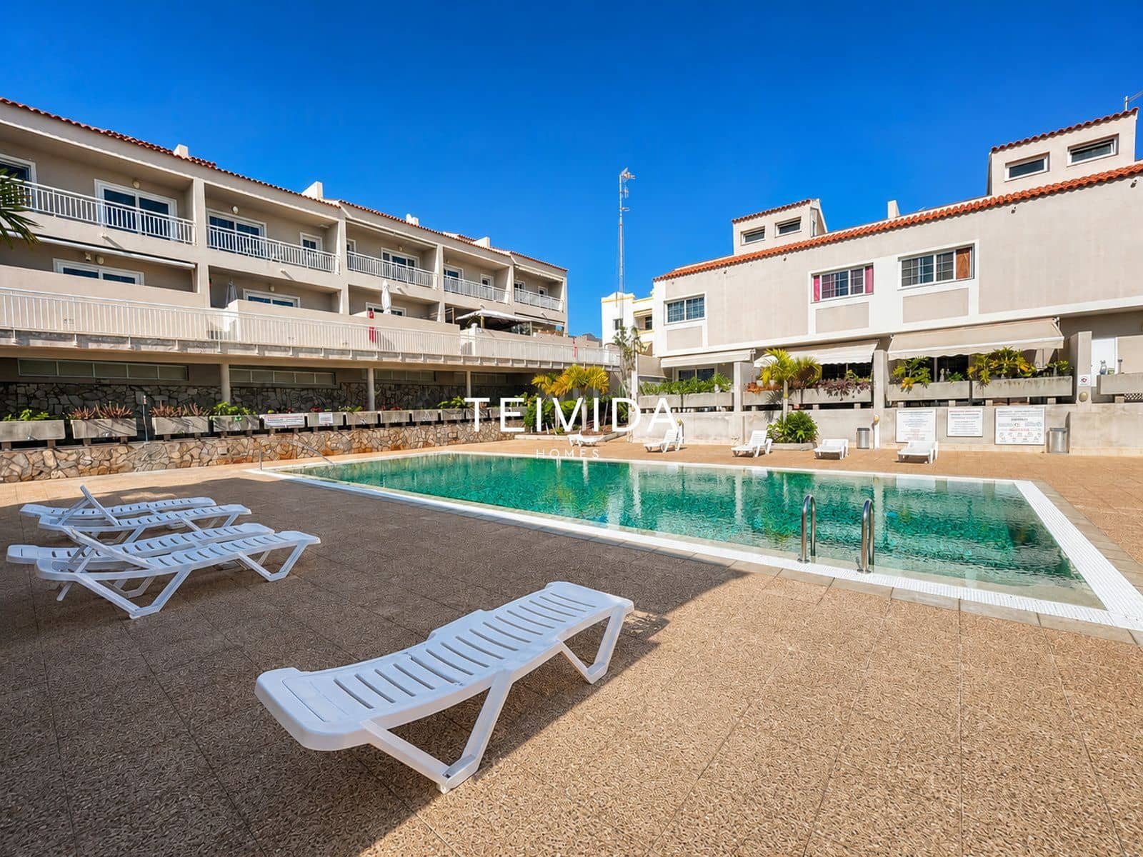 2 Zimmer Haus zu verkaufen in Callao Salvaje mit Pool Garage - 375.000 € (Ref: 9898584)