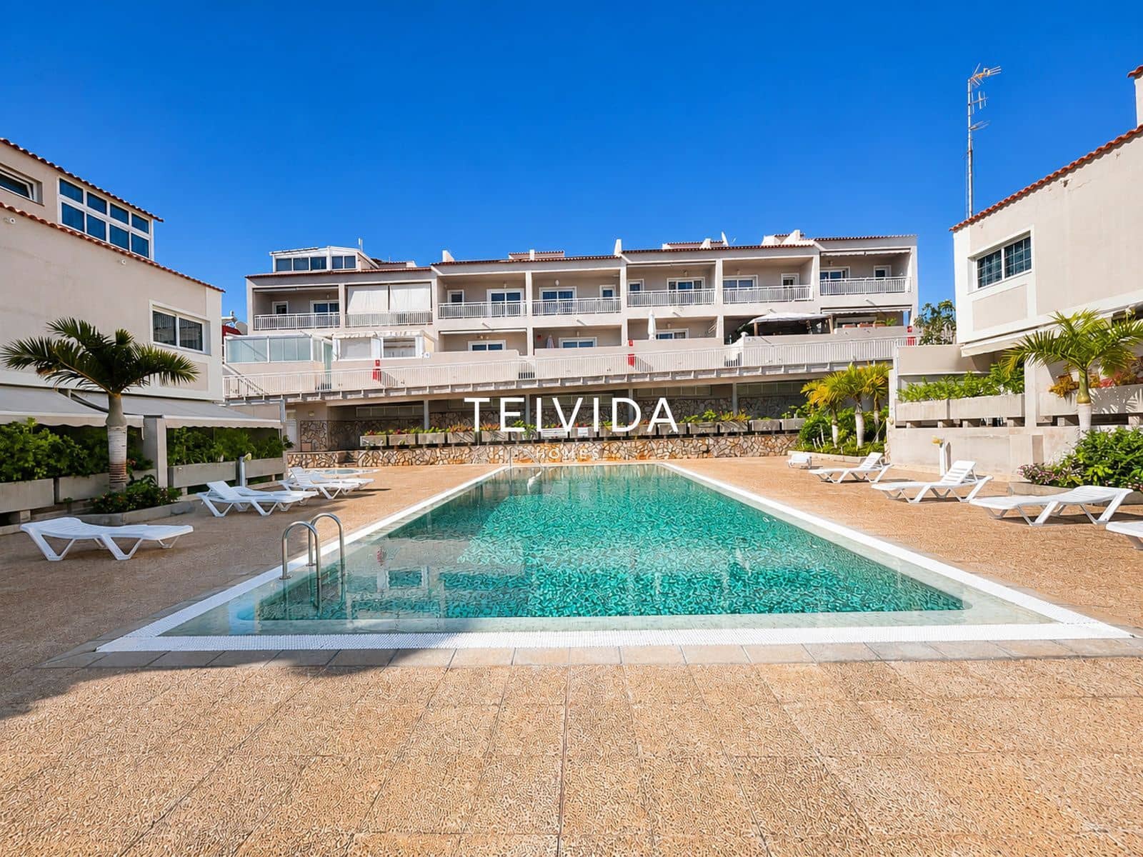 2 Zimmer Haus zu verkaufen in Callao Salvaje mit Pool Garage - 375.000 € (Ref: 9898584)