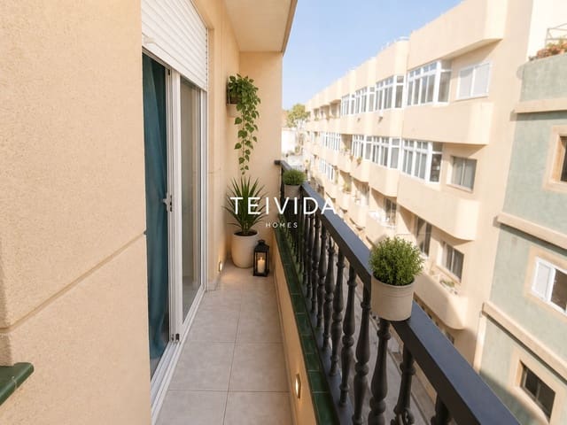 2 makuuhuone Asunto myytävänä paikassa Las Galletas, Arona - 245 000 € (Ref: 9913699)