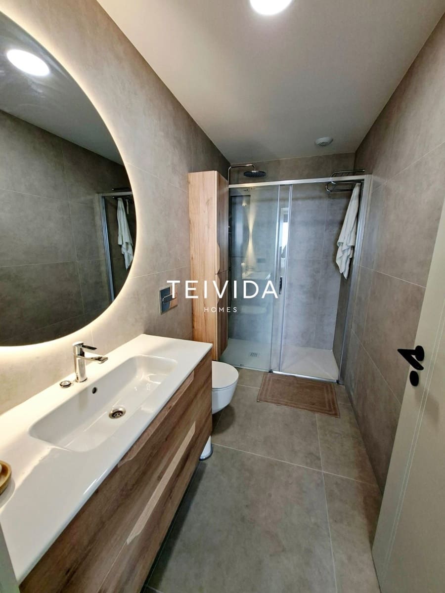 2 quarto Apartamento para arrendar em Costa Adeje com piscina garagem - 2 800 € (Ref: 9924918)