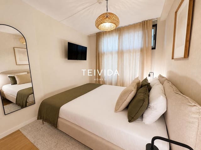 1 bedroom Flat for rent in Playa de las Americas, Arona with pool - € 1,700 (Ref: 9924920)
