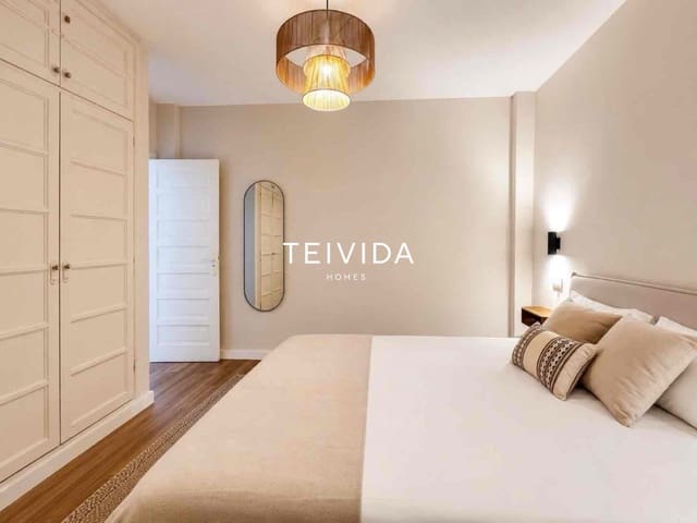 1 makuuhuone Asunto vuokrattavana paikassa Los Cristianos, Arona mukana uima-altaan - 1 600 € (Ref: 9924921)