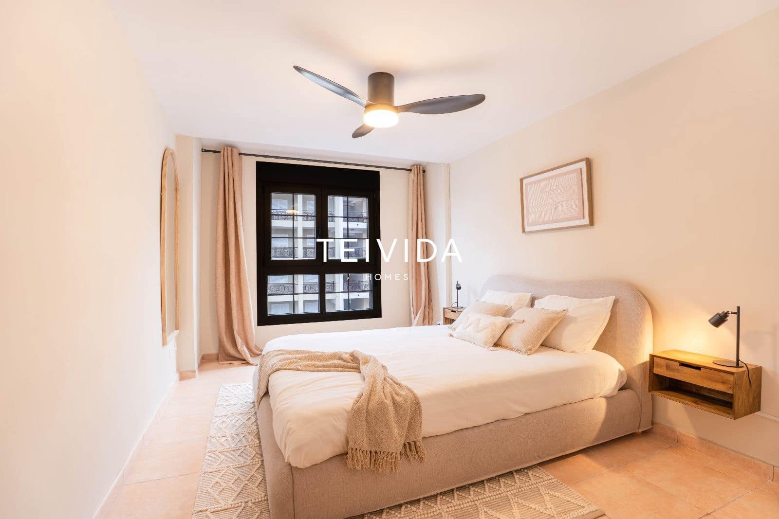 2 soverom Leilighet til leie i Los Cristianos med svømmebasseng - € 1 650 (Ref: 9924922)