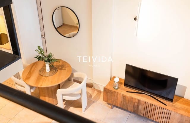 Appartement de 2 chambres à louer à Los Cristianos, Arona avec piscine - 1 650 € (Ref: 9924922)
