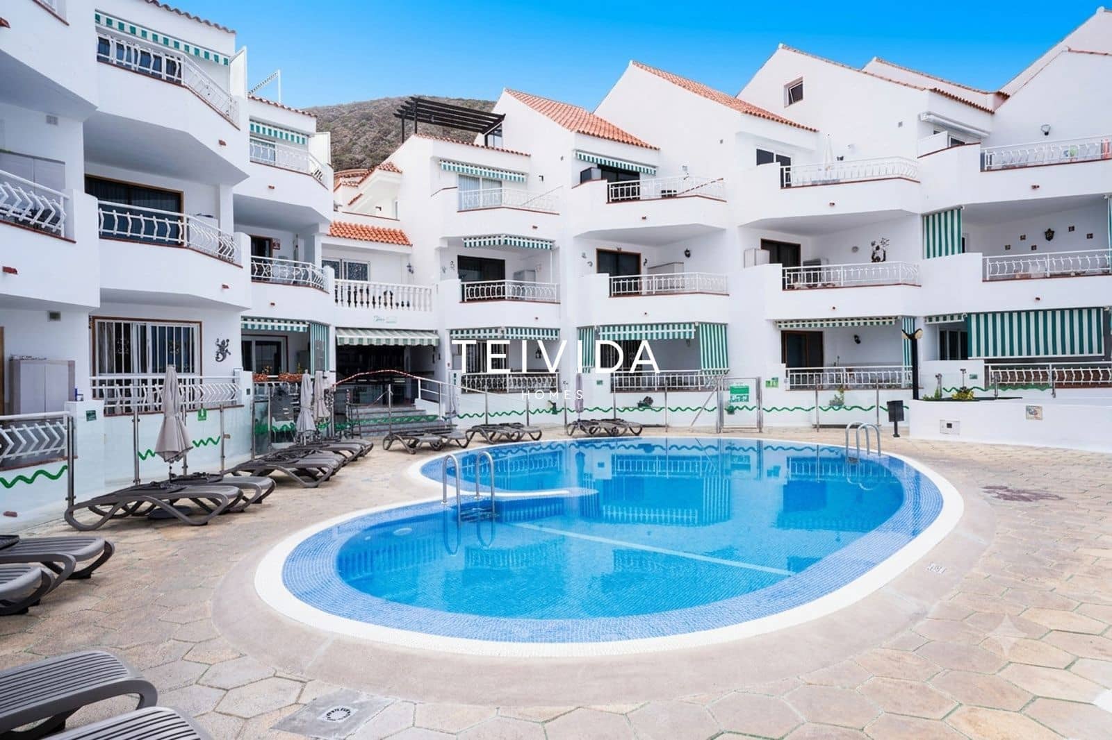 2 soverom Leilighet til leie i Los Cristianos med svømmebasseng - € 1 650 (Ref: 9924922)