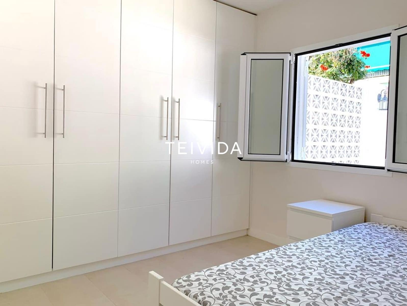 2 soveværelse Lejlighed til salg i Candelaria med swimmingpool - € 295.000 (Ref: 9941518)