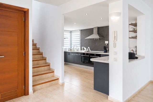 3 soverom Hus til salgs i Playa Fañabe, Adeje - € 799 000 (Ref: 9964139)