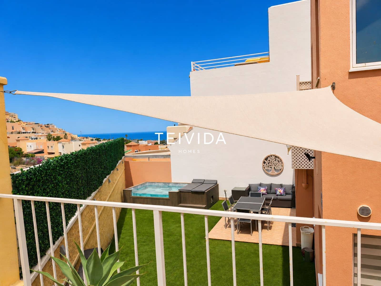 3 quarto Casa em Banda para venda em Playa Fanabe - 799 000 € (Ref: 9964139)