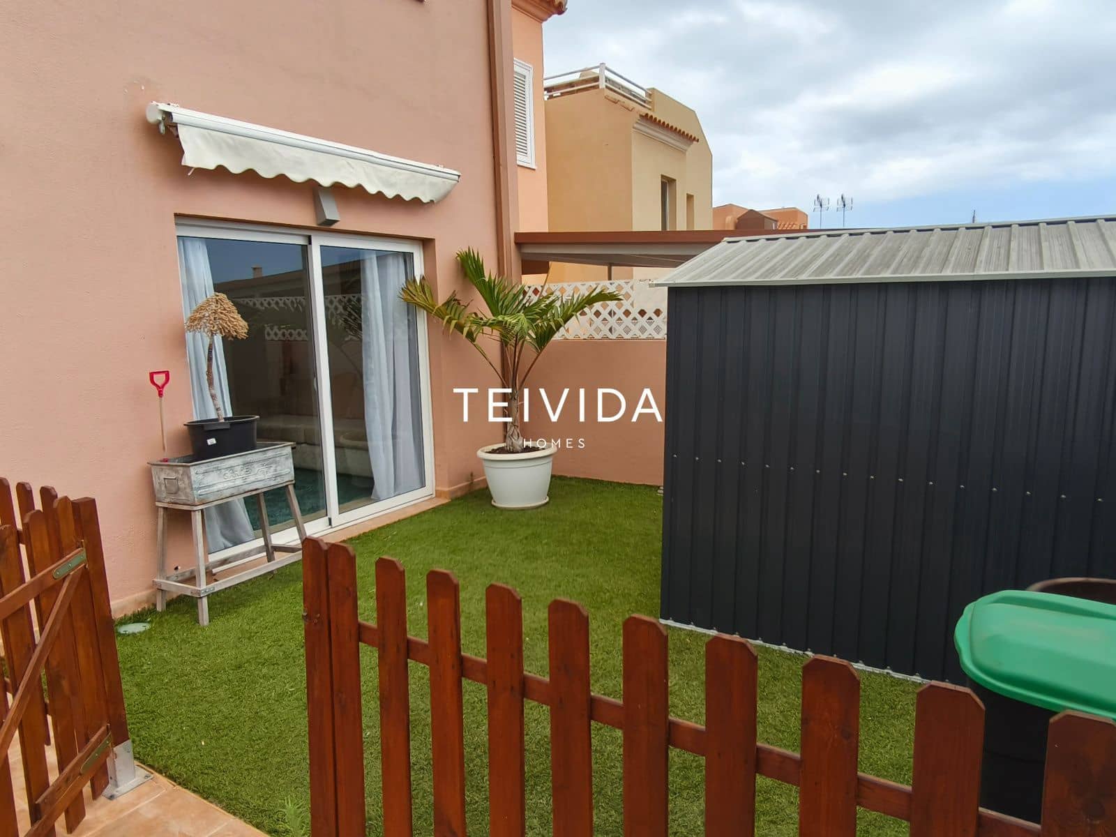 3 quarto Casa em Banda para venda em Playa Fanabe - 799 000 € (Ref: 9964139)