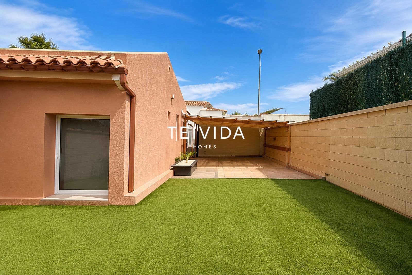 3 quarto Casa em Banda para venda em Playa Fanabe - 799 000 € (Ref: 9964139)