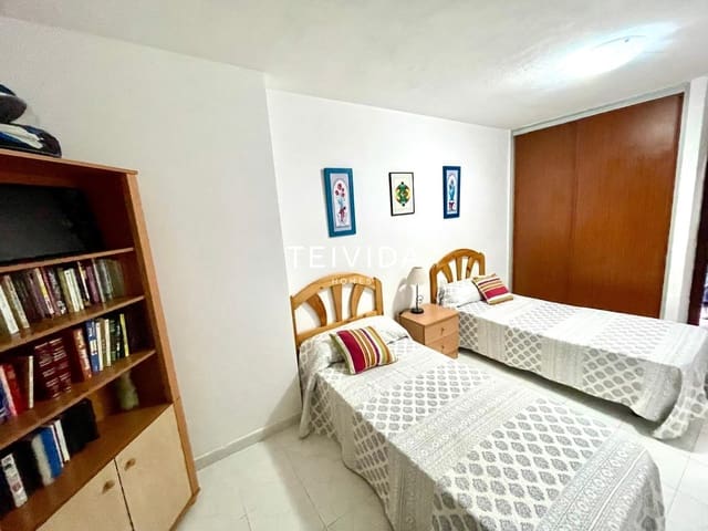 3 soveværelse Lejlighed til leje i El Medano, Granadilla de Abona med garage - € 1.700 (Ref: 9964141)