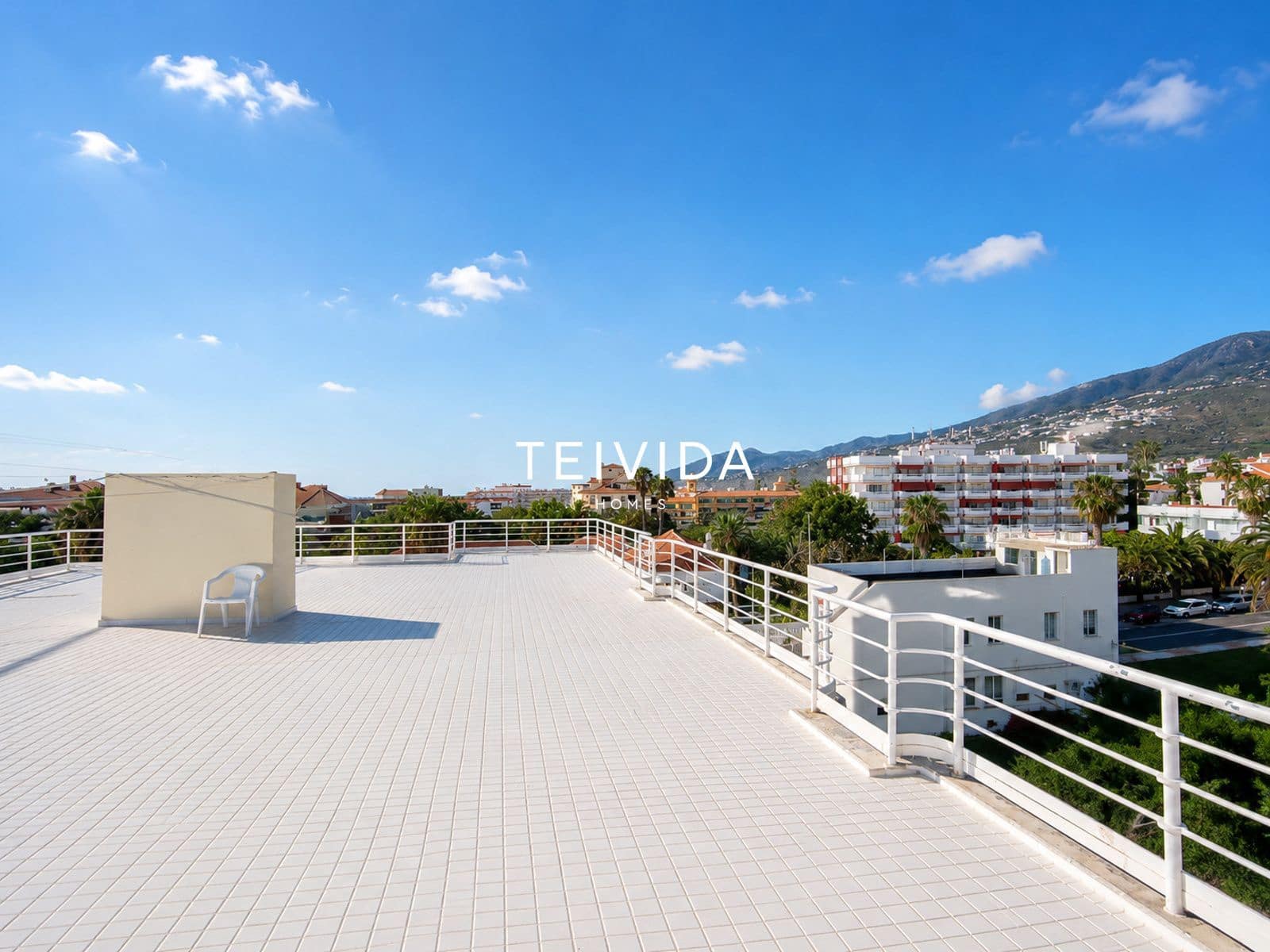 1 sypialnia Mieszkanie na sprzedaż w Puerto de la Cruz z garażem - 290 000 € (Ref: 9968567)