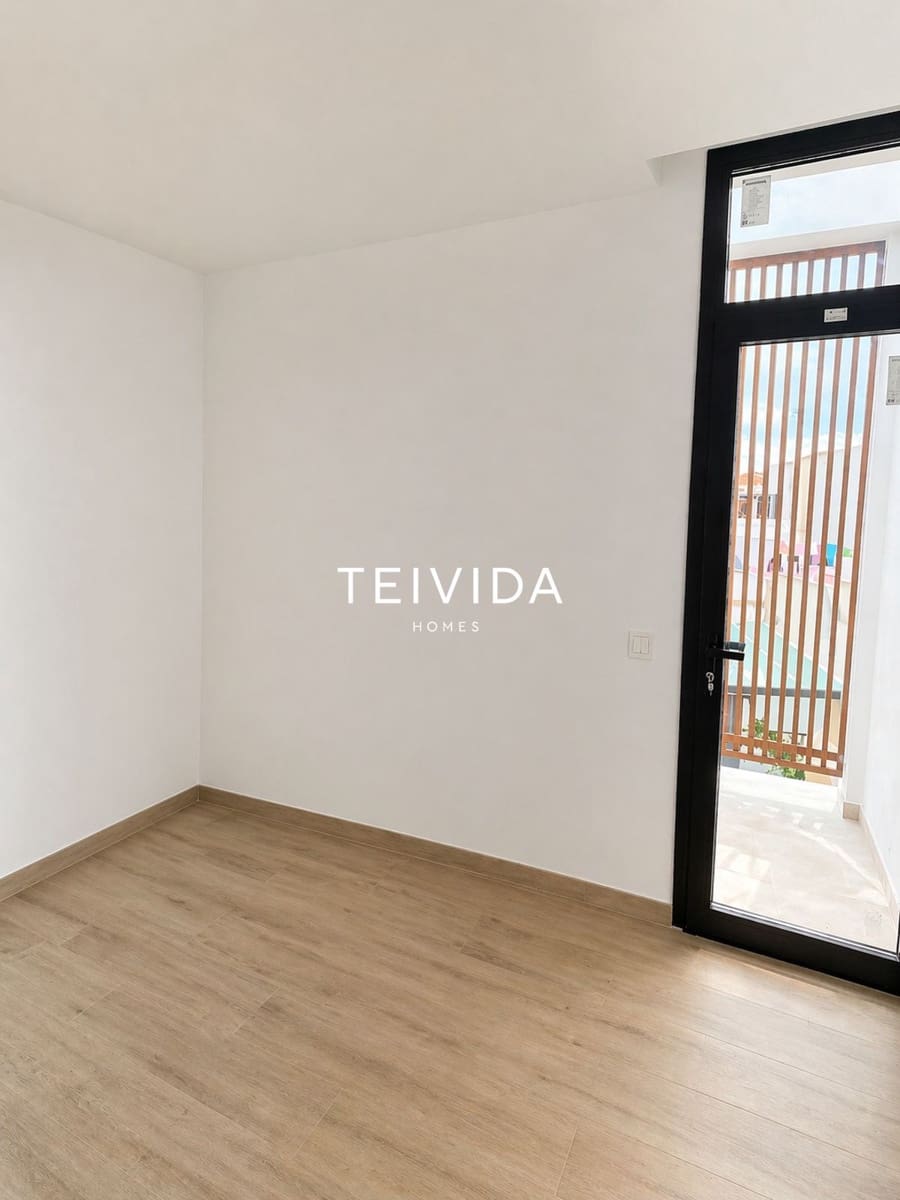 Casa de 3 habitaciones en San Cristóbal de La Laguna en venta con garaje - 559.000 € (Ref: 9968568)