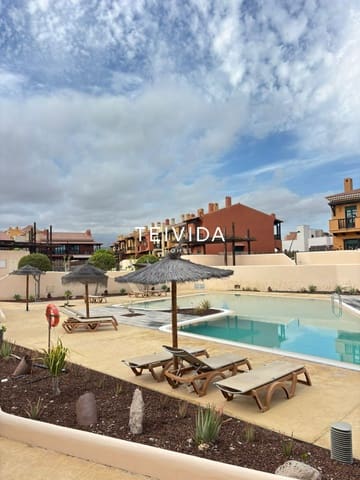 3 slaapkamer Huis te huur in Golf del Sur, San Miguel de Abona met zwembad garage - € 2.700 (Ref: 9989963)