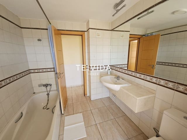 2 sypialnia Mieszkanie na sprzedaż w El Madroñal, Adeje z basenem garażem - 560 000 € (Ref: 9999024)
