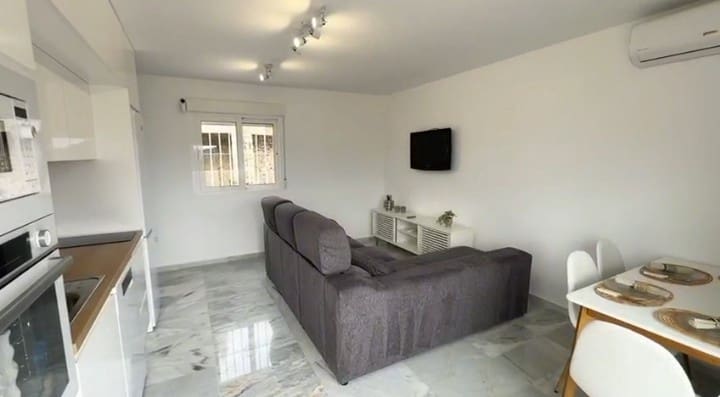 2 quarto Bungalow para venda em Benidorm com piscina garagem - 265 000 € (Ref: 10001033)