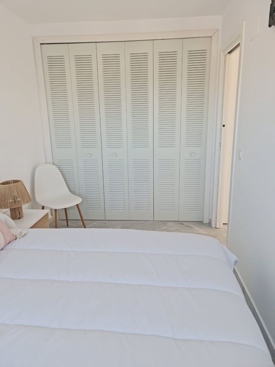 2 quarto Bungalow para venda em Benidorm com piscina garagem - 265 000 € (Ref: 10001033)