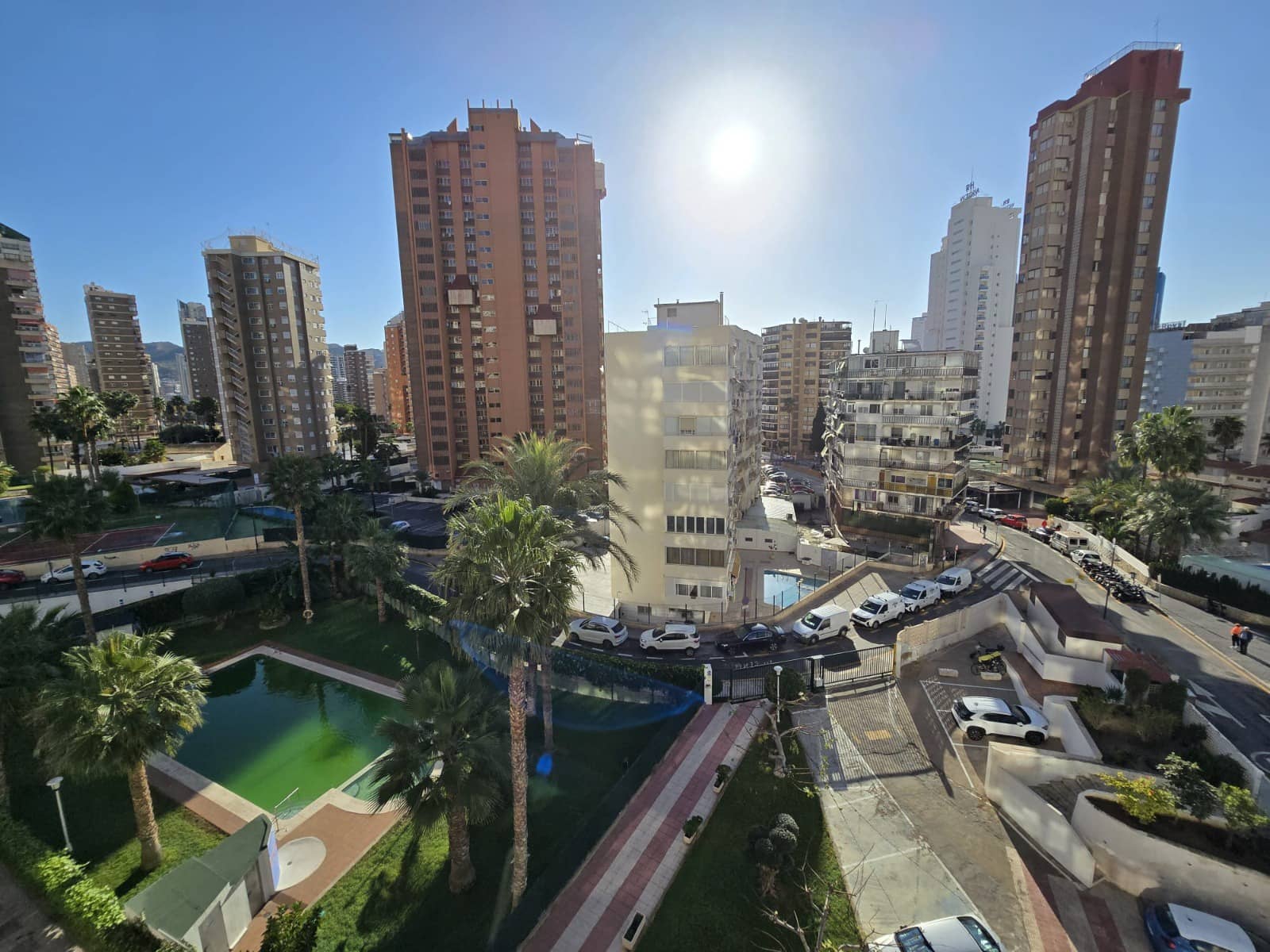 1 bedroom Beach Apartment for sale in Benidorm with pool garage - € 195,000 (Ref: 10007942)