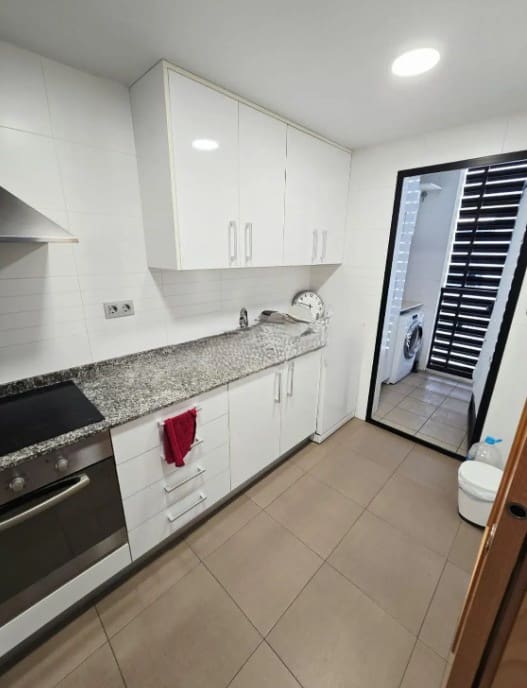 1 slaapkamer Appartement te koop in Benidorm met garage - € 195.000 (Ref: 10031070)
