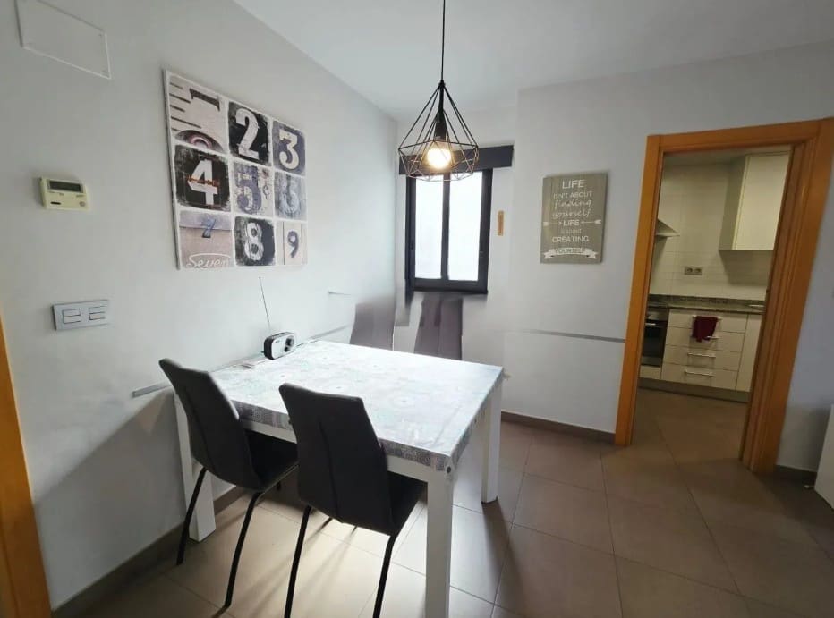 1 slaapkamer Appartement te koop in Benidorm met garage - € 195.000 (Ref: 10031070)