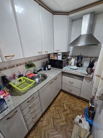 Apartamento Playa de 2 habitaciones en Juzgados - Plaza de Toros, Benidorm en venta con garaje - 179.000 € (Ref: 10032380)