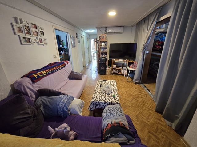 Apartamento Playa de 2 habitaciones en Juzgados - Plaza de Toros, Benidorm en venta con garaje - 179.000 € (Ref: 10032380)