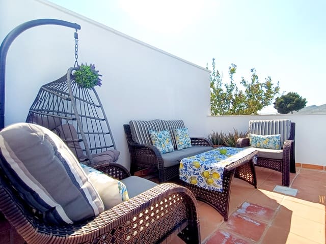 4 bedroom Villa for rent in El Valle Golf Resort, Murcia city with pool garage - € 2,000 (Ref: 9939164)