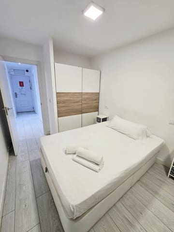 2 soveværelse Strandlejlighed til salg i Levante, Benidorm med swimmingpool garage - € 210.000 (Ref: 9940798)
