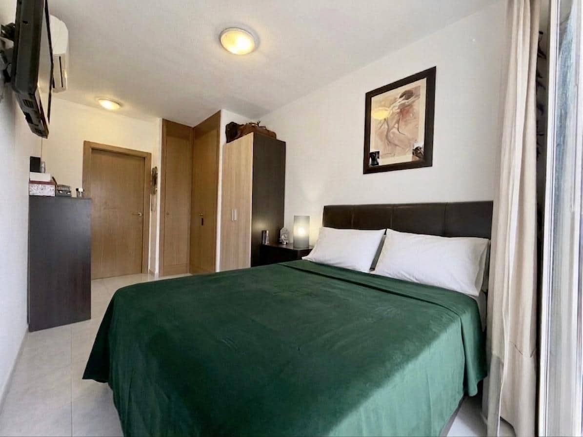 1 bedroom Beach Apartment for sale in La Villajoyosa / Vila Joiosa with pool garage - € 219,000 (Ref: 9964113)