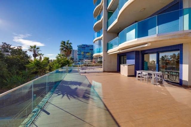 3 sypialnia Apartament na sprzedaż w Punta Prima, Torrevieja z basenem garażem - 550 000 € (Ref: 9528317)