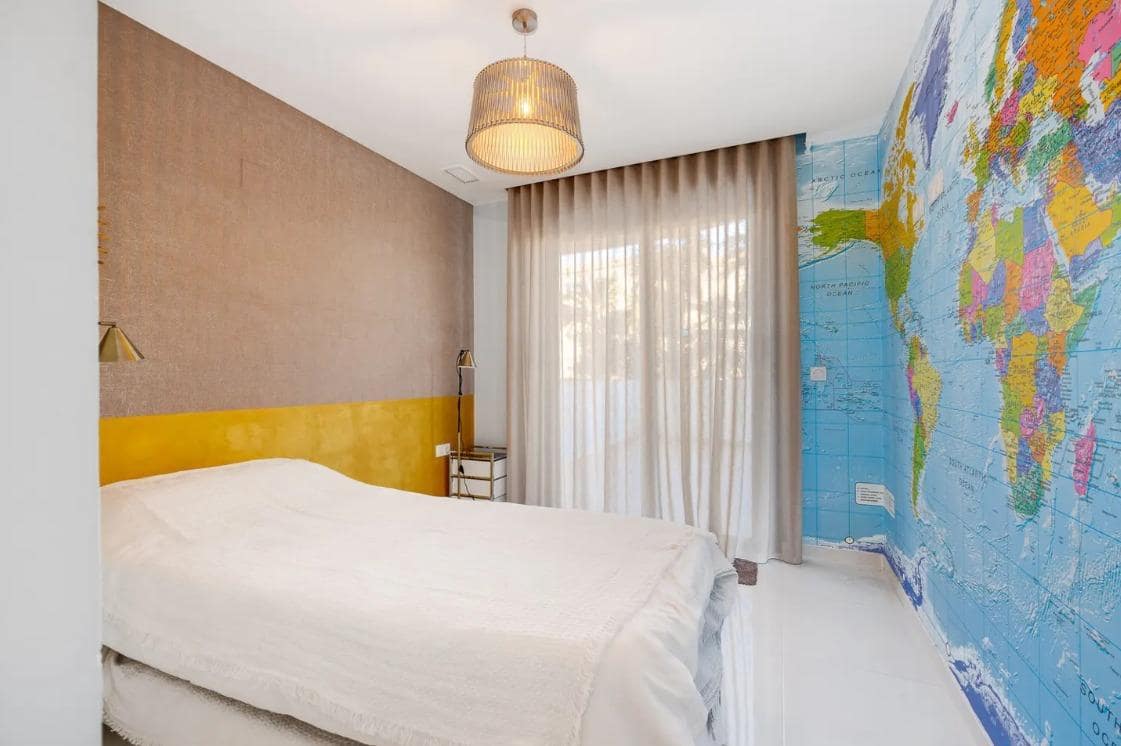 3 sypialnia Apartament na sprzedaż w Punta Prima z basenem garażem - 550 000 € (Ref: 9528317)