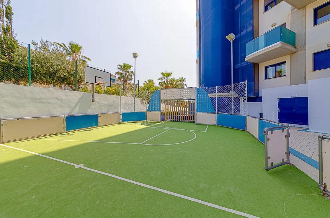 3 sypialnia Apartament na sprzedaż w Punta Prima z basenem garażem - 550 000 € (Ref: 9528317)