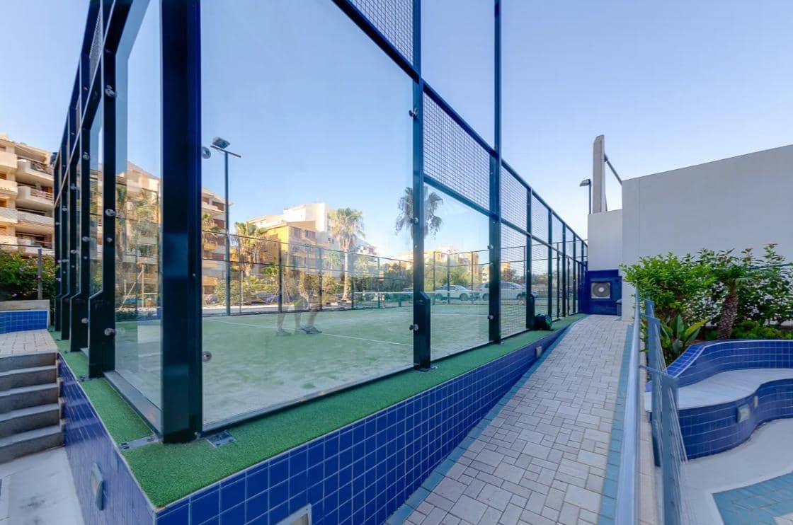 3 sypialnia Apartament na sprzedaż w Punta Prima z basenem garażem - 550 000 € (Ref: 9528317)