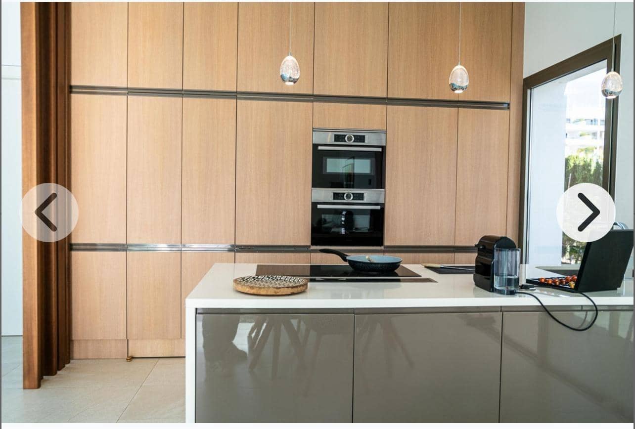 4 chambre Villa/Maison à vendre à Orihuela Costa avec piscine garage - 950 000 € (Ref: 9528318)