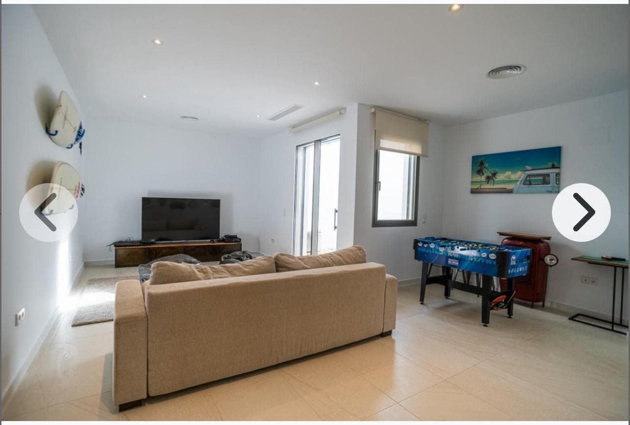 4 chambre Villa/Maison à vendre à Orihuela Costa avec piscine garage - 950 000 € (Ref: 9528318)