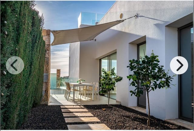 4 chambre Villa/Maison à vendre à Villamartín - Las Filipinas, Orihuela avec piscine garage - 950 000 € (Ref: 9528318)