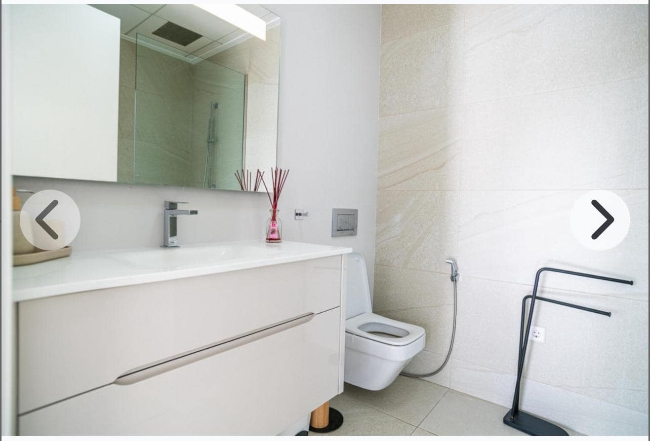 4 chambre Villa/Maison à vendre à Orihuela Costa avec piscine garage - 950 000 € (Ref: 9528318)