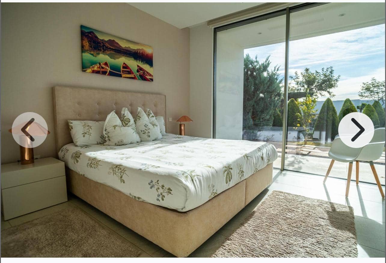 4 chambre Villa/Maison à vendre à Orihuela Costa avec piscine garage - 950 000 € (Ref: 9528318)