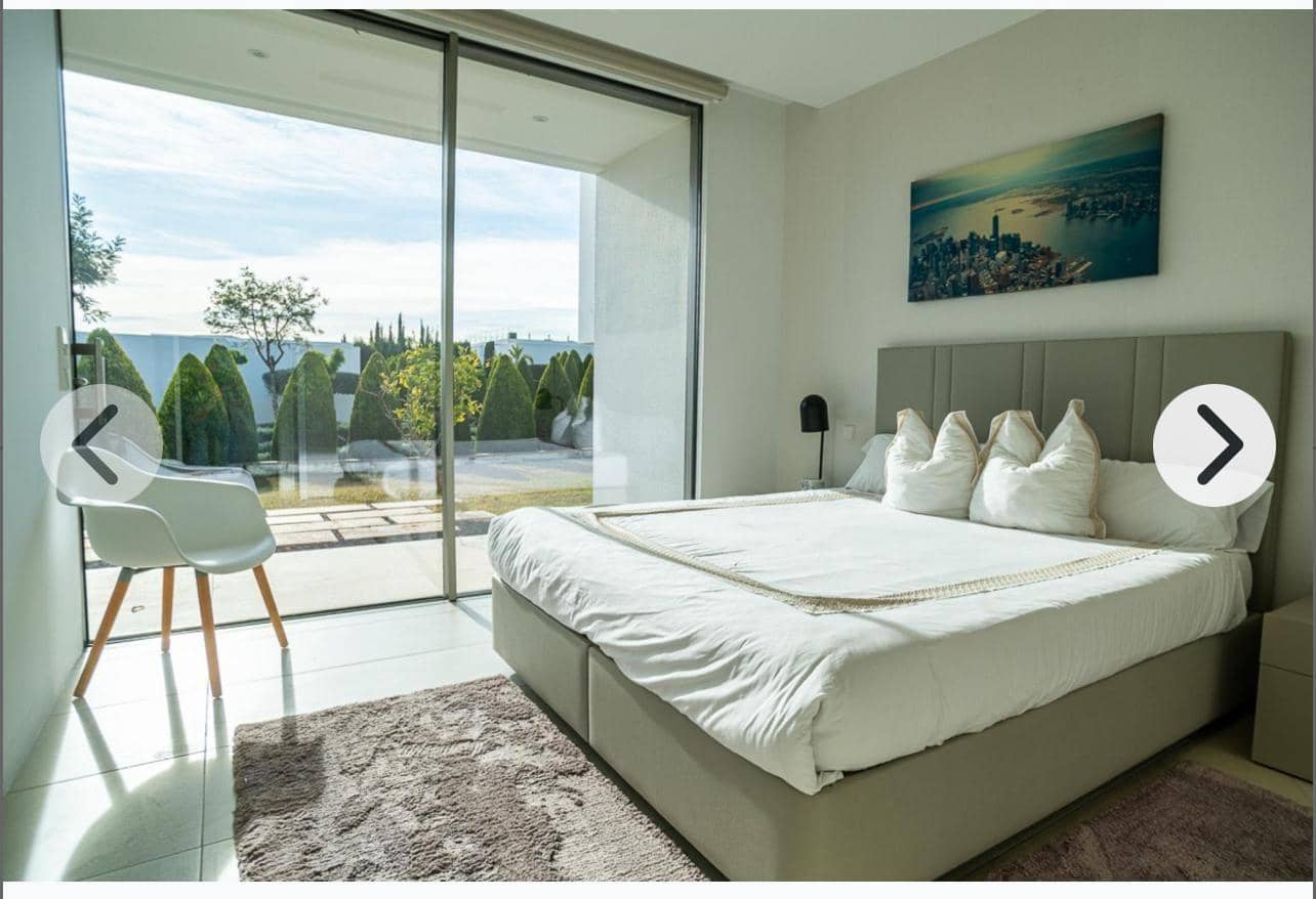 4 chambre Villa/Maison à vendre à Orihuela Costa avec piscine garage - 950 000 € (Ref: 9528318)