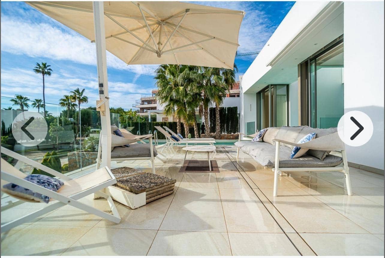 4 chambre Villa/Maison à vendre à Orihuela Costa avec piscine garage - 950 000 € (Ref: 9528318)