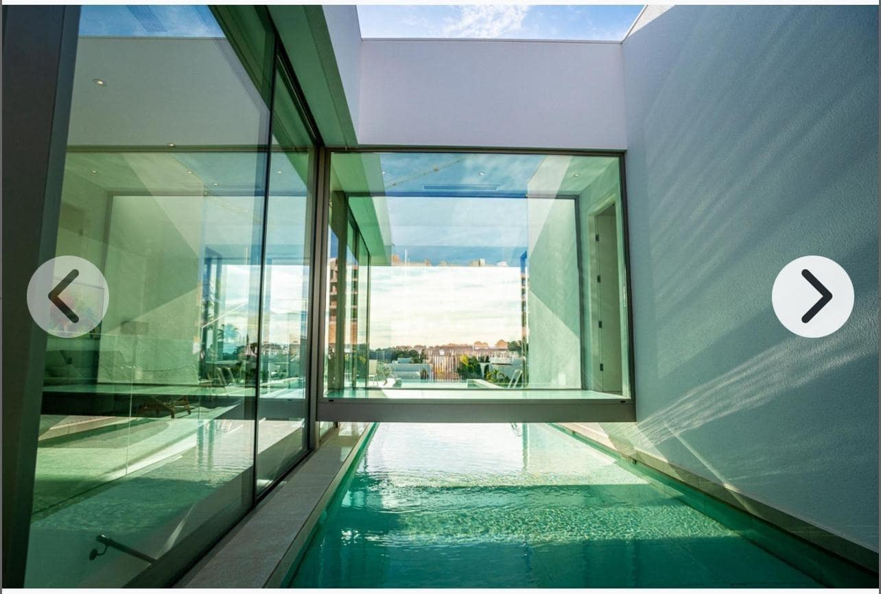 4 chambre Villa/Maison à vendre à Orihuela Costa avec piscine garage - 950 000 € (Ref: 9528318)