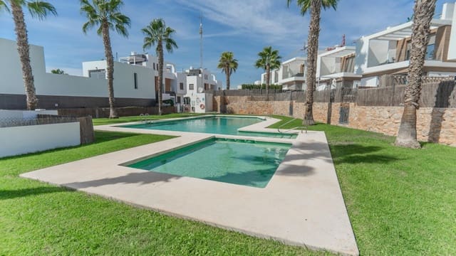 4 chambre Villa/Maison à vendre à Villamartin, Orihuela avec piscine - 475 000 € (Ref: 9528319)