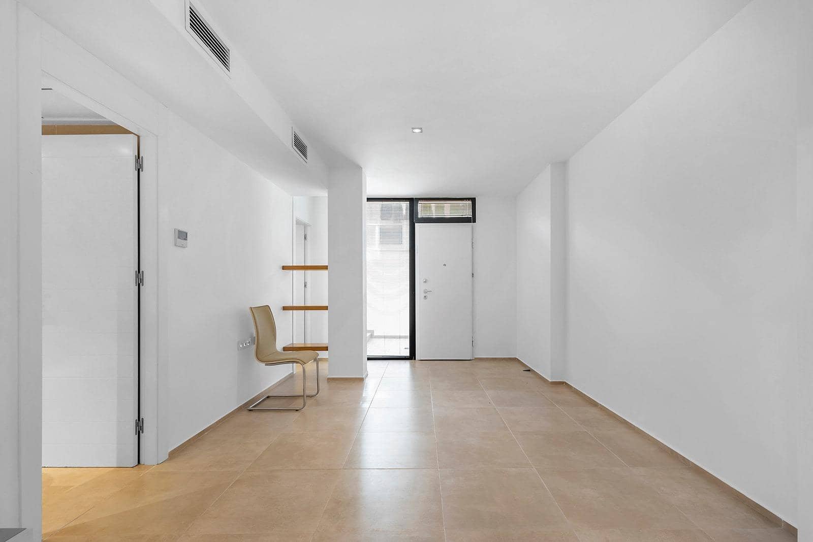 5 sypialnia Willa na sprzedaż w La Zenia z basenem garażem - 895 000 € (Ref: 9528320)