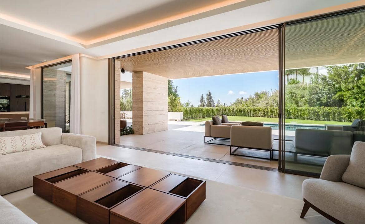 Chalet de 7 habitaciones en Benahavís en venta con piscina garaje - 4.990.000 € (Ref: 9528321)