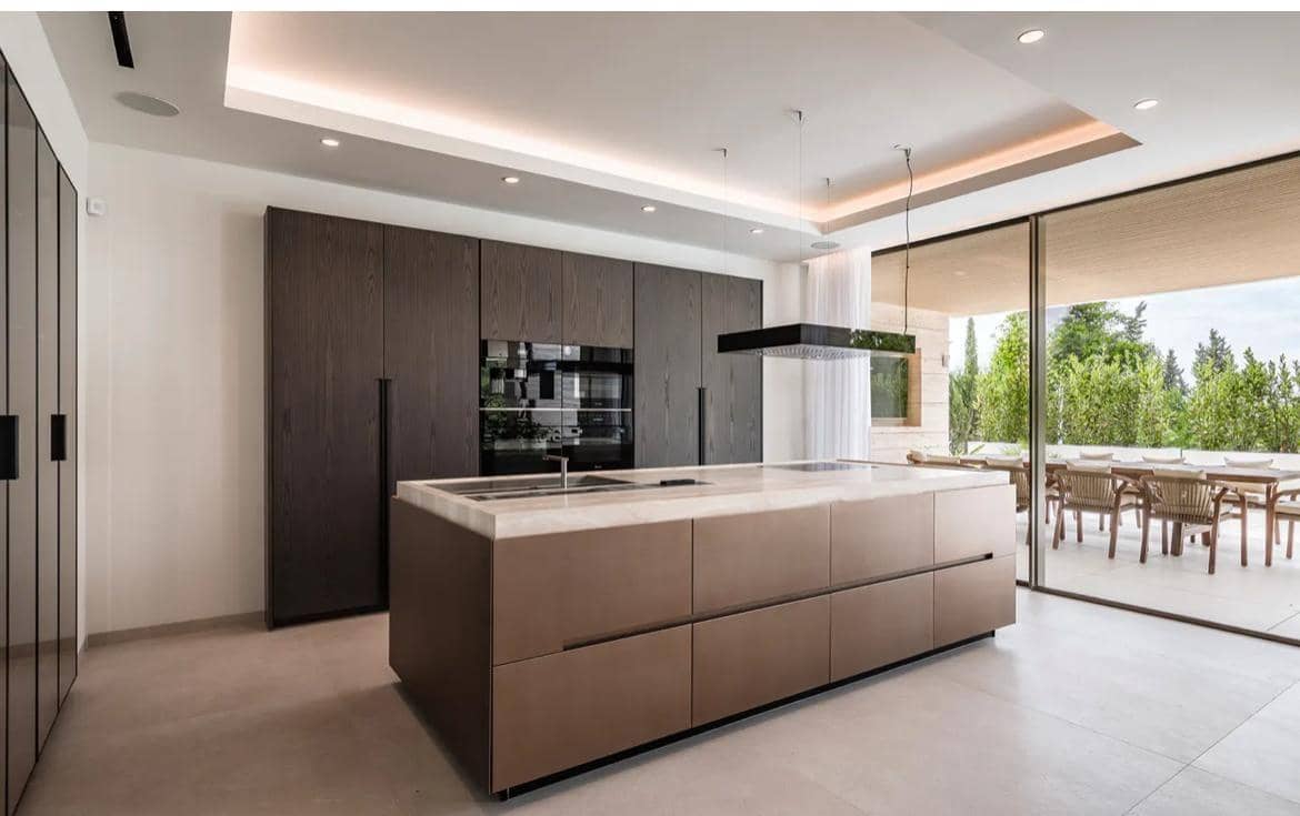 Chalet de 7 habitaciones en Benahavís en venta con piscina garaje - 4.990.000 € (Ref: 9528321)