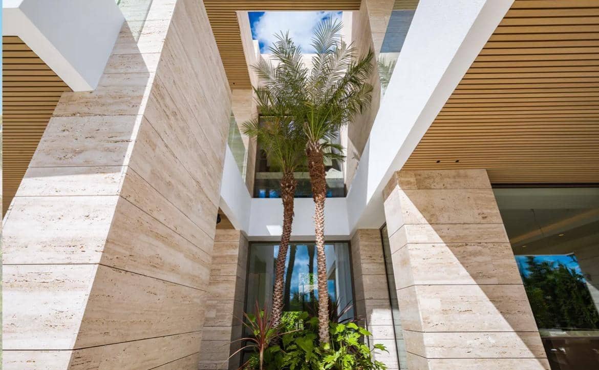 Chalet de 7 habitaciones en Benahavís en venta con piscina garaje - 4.990.000 € (Ref: 9528321)