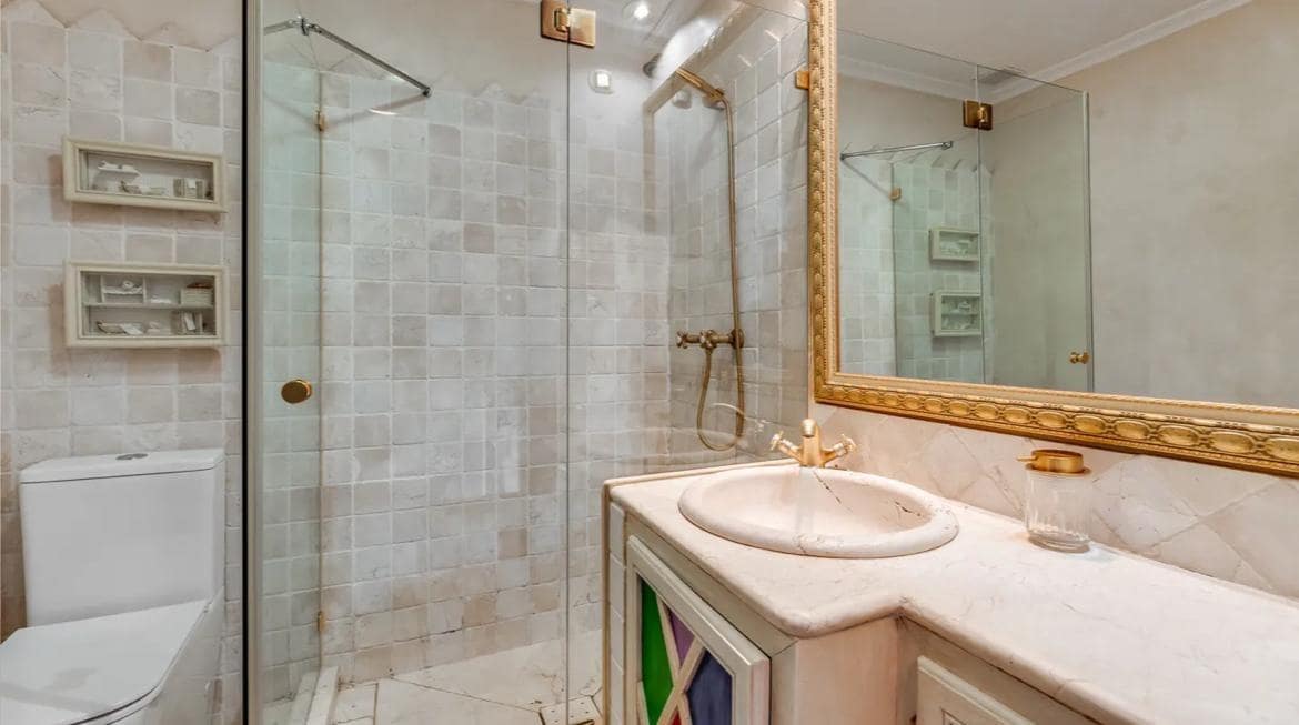 4 soverom Rekkehus til salgs i Las Chapas med svømmebasseng - € 1 950 000 (Ref: 9528322)